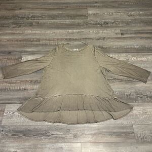 Top with ruffles, plus size 3x